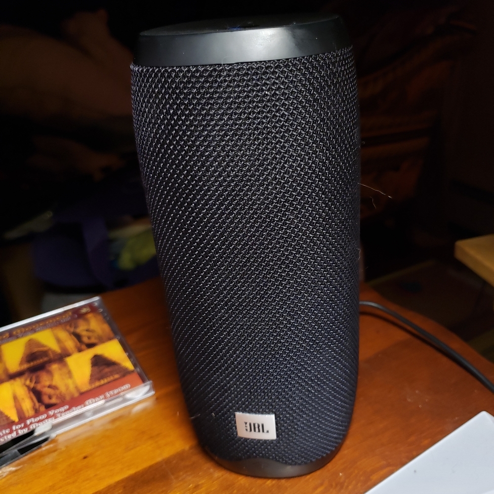 Bom jbl link 20 multiform speaker